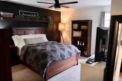 Luxury 4 BR Townhouse w/ Parking Hotel in zona Bryn Mawr College