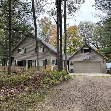 Cabin in Grayling, for all your activities near Lake Marguerite and more ……