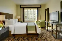 Essex House Hotel Các khách sạn gần Continuum South Beach