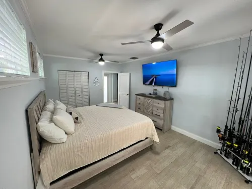 New 2/1 Remodeled Cozy Home in Tavernier Key