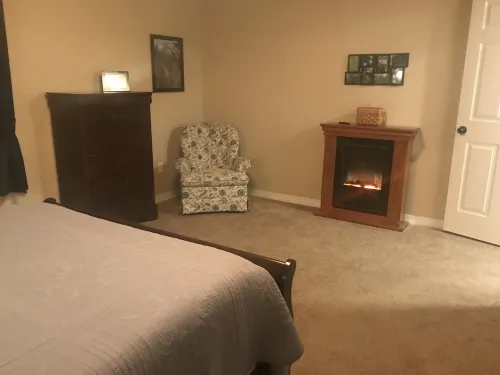 Spacious  Mountain Retreat, 15 minutes to world class skiing at Alta & Snowbird