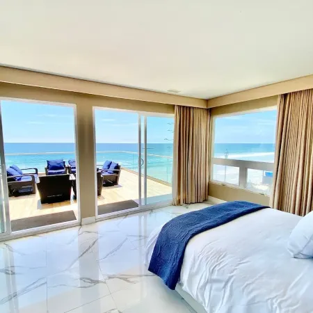 Huge Sale! 5 Br with  Stunning Ocean Views with Fire Ring,  Walk to Restaurants