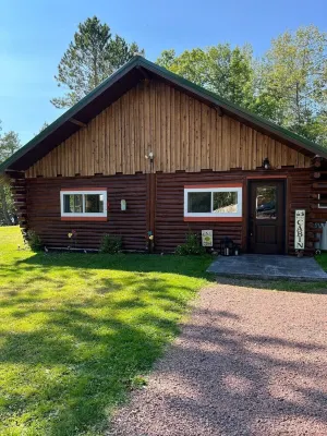 Eureka Lake Log Cabin Retreat