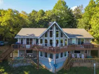Bearadise Ridge-Hot tub-Fireplace-Fire pit-Amazing View