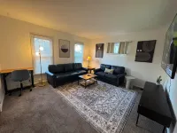 Charming Updated 2-bedroom Lakewood Oasis