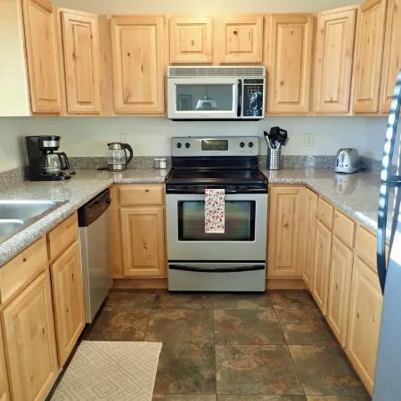 Victor Idaho 3rd floor condo , located between Grand Targhee & Jackson Hole.