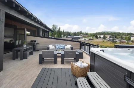 Whitefish Montana Penthouse with views of Whitefish Mountain Resort