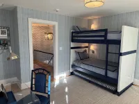 Mint Restored Historic Simsbury 4Br Estate; Optional 1Br Apt; All New Amenities Hotels in Simsbury