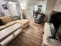 Charming 2 bedroom house 5 miles from Logan Airport/ Boston. Walking to train.