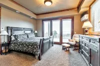 Luxury Bear Lake Home -The Moose -Theater, Pickleball, Sports Court, Pool/Hottub