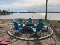 Lakefront spectacular view