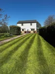 Orchard Cottage. 2-bedroomed cottage.  Short breaks welcome.  Free Wi-Fi Hotels in Marden