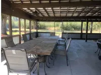 Flanders Cabin Retreat - Homestays