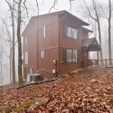 Smoky Bear Cabin