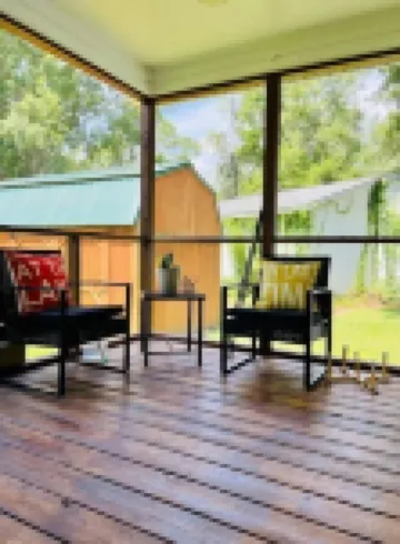 Three Little Birds Canal Cottage