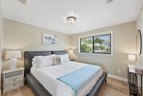 Easy Beach Access, Spacious Decks & Striking Ocean Views - Harris Beach Overlook