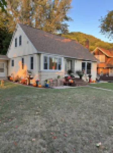 Nice Cape Cod home near the Mississippi River (Scenic River Inn)