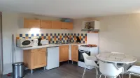 Furnished apartment in individual house any comfort with raised garden