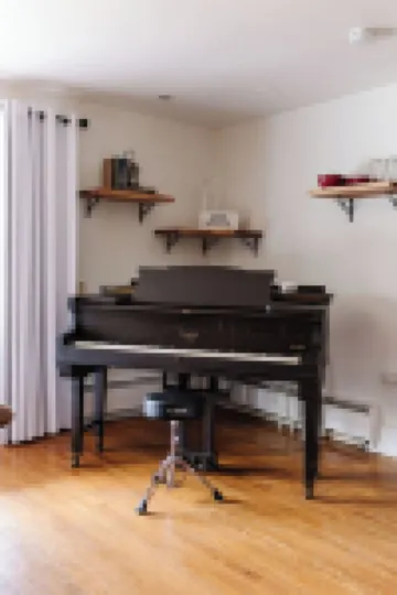 The Stone House Between the Streams