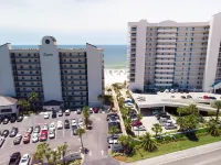Cotton Bayou畔、海灘對面的封閉社區內的精美度假屋! - 按摩浴池