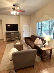 Amazing Location 2 Bedroom Condo by River Walk