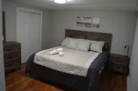 Hot Tub, Firepit, Fireplaces, Grills & Game Room