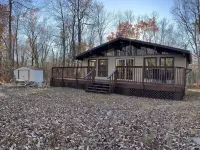 City Escape: Cozy 2 bedroom Chalet in Jim Thorpe Hotels in Penn Forest Township