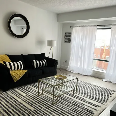 Modern Luxe 1BR Apt in Downtown Stamford
