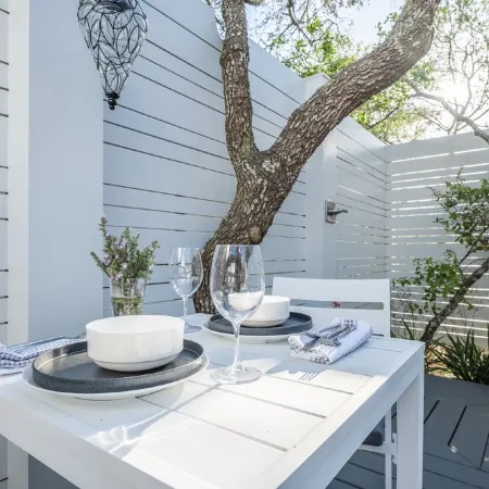 Romantic New Home for 2-Private Hot Tub/ Secluded Patio-260 Steps to Beach-Bikes