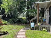 Waterfront Cottage on the Harris chain in Leesburg