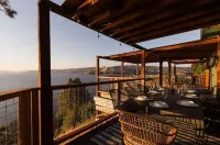 TimberTales - A cozy log cabin with magical lakeviews