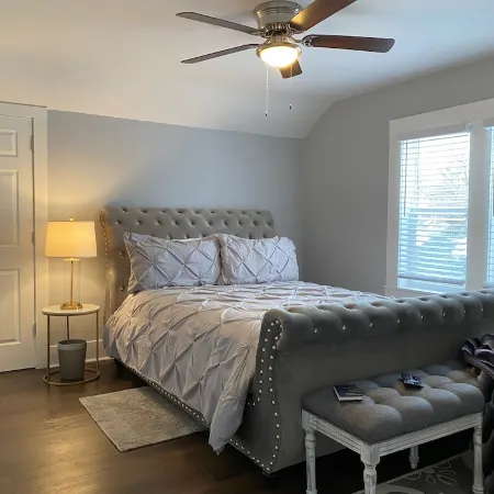 Chic, Modern Luxury in the Heart of Vehicle City