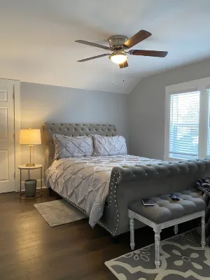 Chic, Modern Luxury in the Heart of Vehicle City