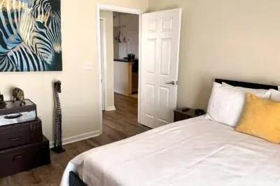 Close to Disney, Universal & OCCC! Pools, game room & balcony for firework shows Hotel a Lake Bryan