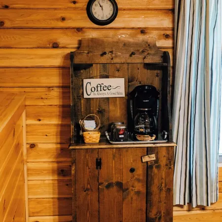 Dream On by Rocky Hill Cabins