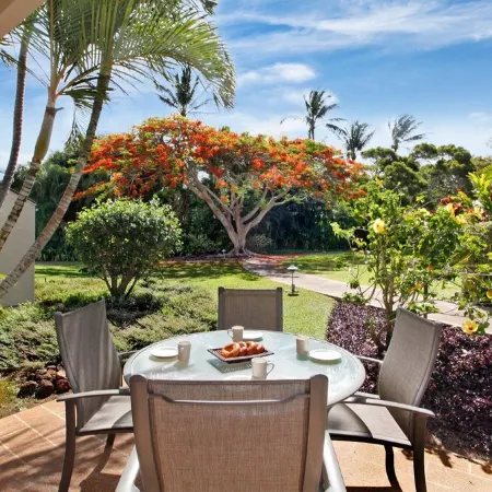 Poipu Beach Making Memories, 2-Bedroom, AC, Pool & Walk to the Beach, Kauai, HI