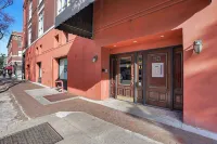 Corner View Broughton Penthouse with FREE Reserved Parking