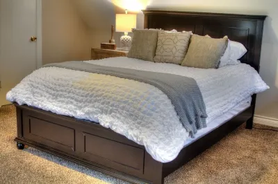 Private Suite in Downtown Montgomery