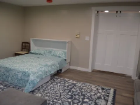 Apple View- Quiet, handicap accessible country home with a hot tub! Hotéis em Sodus