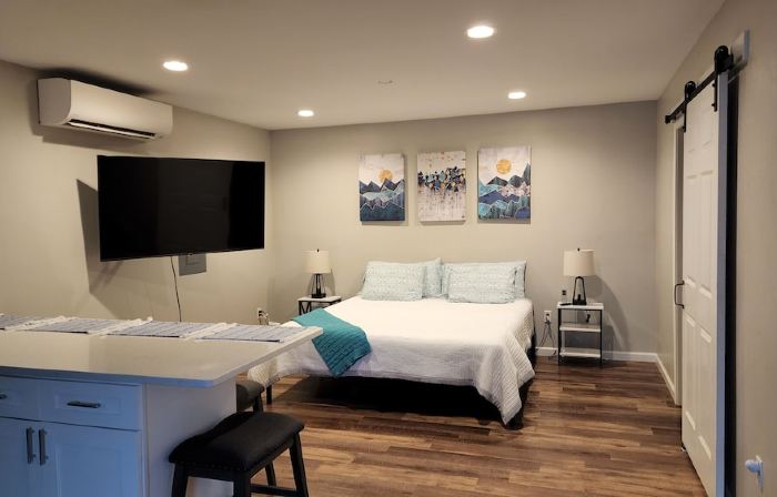 Spacious Studio with All the Comforts of Home