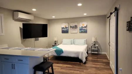 Spacious Studio with All the Comforts of Home