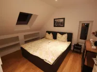 House on the terp, vacation apartment#2 DG