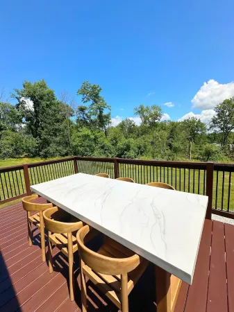 Stylish & Peaceful Getaway on 3 Private Acres Отели рядом с достопримечательностью «LEGOLAND New York Resort»