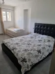 Bas de Maison 3 chambre 8 couchages avec piscine pour 6 adultes et 2 enfants