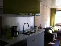 Apartment with large balcony, warm, completely renovated Hotels in Tignes