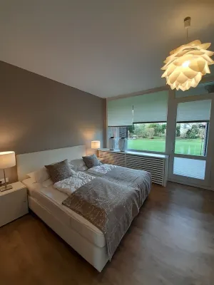 Travemünde, sea view from the balcony, free garage parking, Smart TV, W-Lan