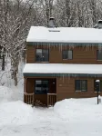 Ski-In condo at Mount Snow with Fireplace, Bears Crossing