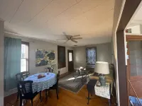 Completely remodeled lower unit in historic 1880's house. Hotels in Ishpeming