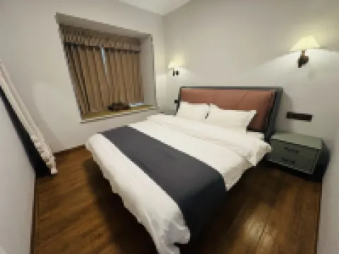 Zhu Niangniang's Apartment (Shiyou Road Branch)