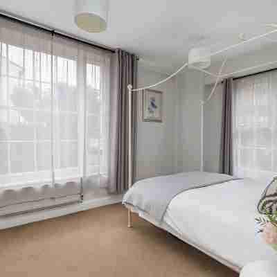 Beautiful apartment in the centre of Winchester with parking! Rooms